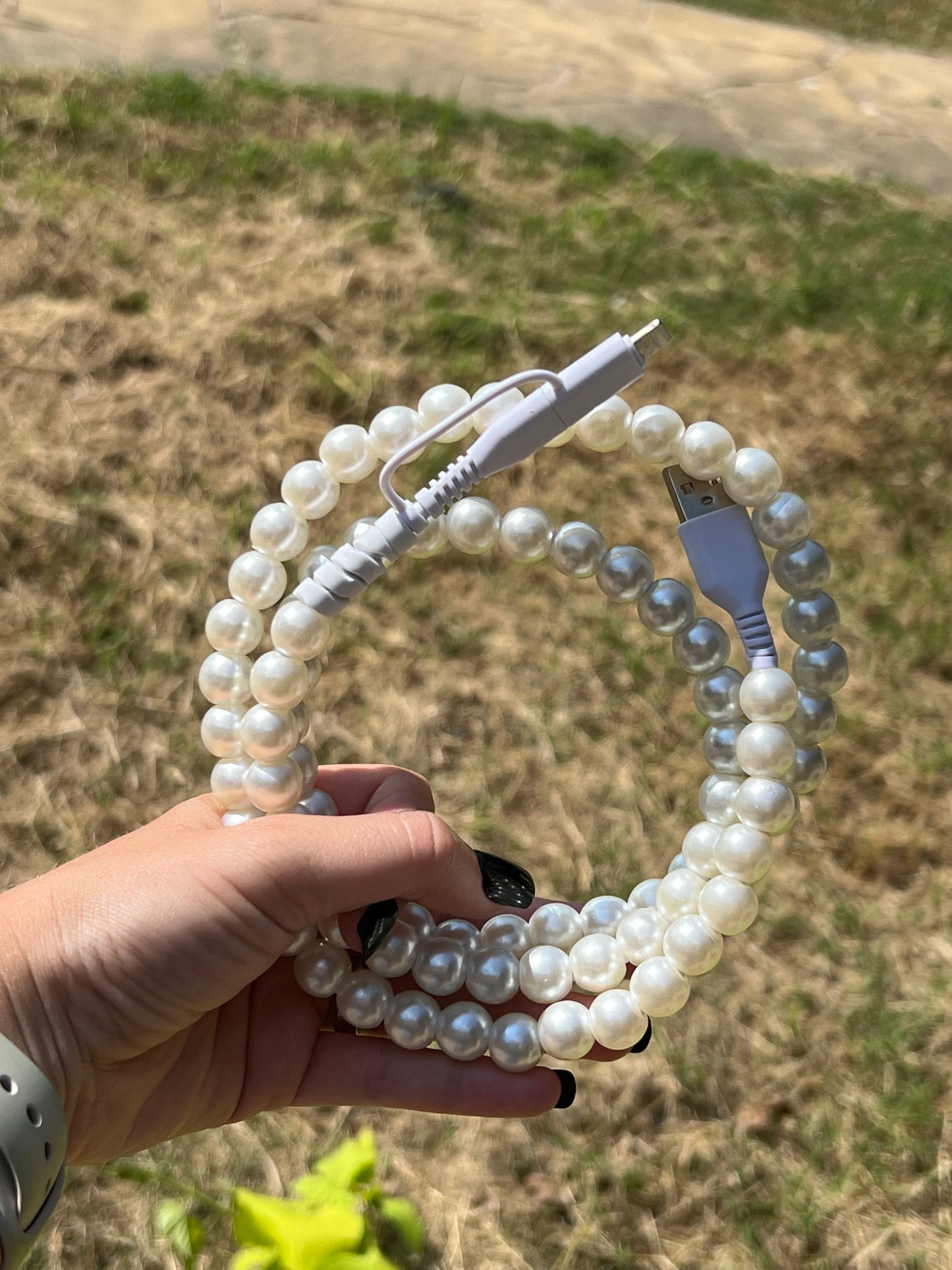 3ft Long Beaded Dual Chargers - Pearl